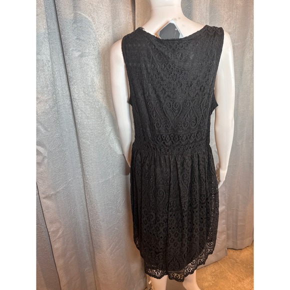 PINC Black Lace Fit Flare Dress Women's Plus Size 1X Sleeveless Scoop Neck - Picture 4 of 8